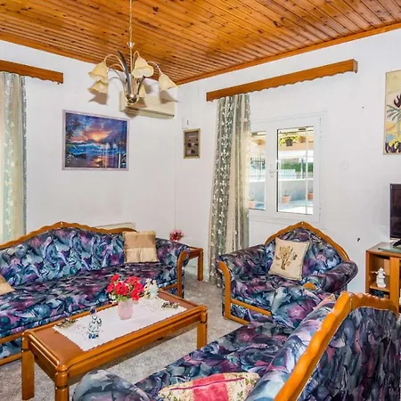 Apartament Tselepis House Lakíthra
