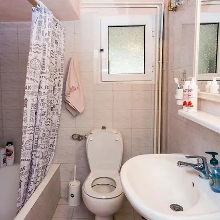 Apartament Tselepis House